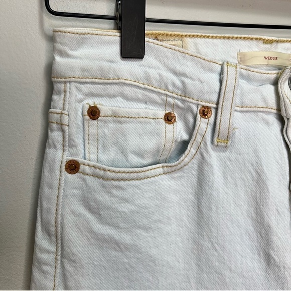 Levi’s Wedgie Icon Fit Denim 22861-0074 Size 24 - Picture 7 of 16